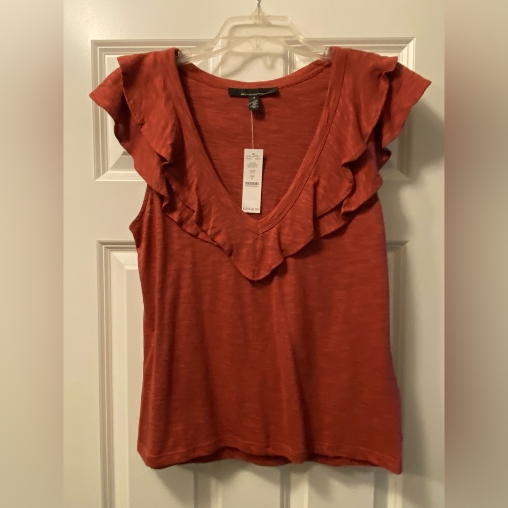 White House Black Market sleeveless top